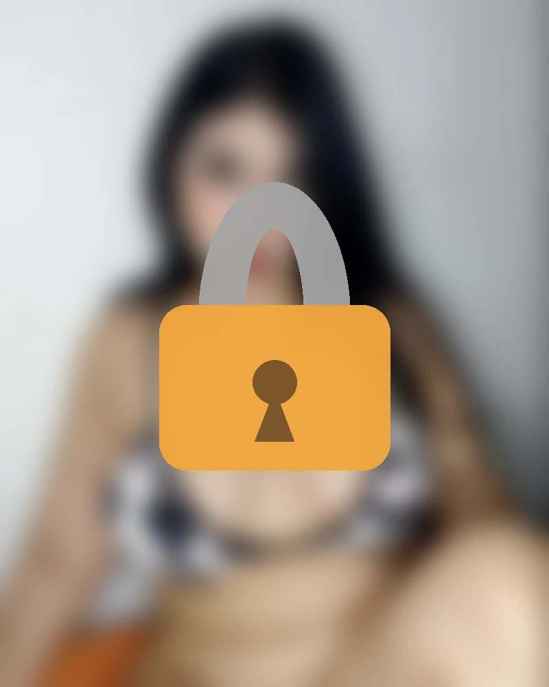 Laura_Van Mym Leak, créatrice MYM